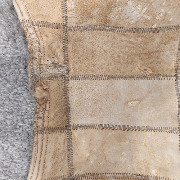 Sheepskin Vest - Picture 10 of 10